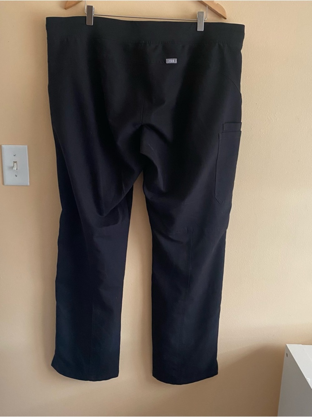Figs Kade Cargo Scrub Pants Women's XXL Tall XXLT Black Workwear Comfort FLAW - Picture 8 of 16